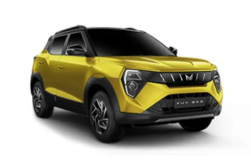 Mahindra XUV 3XO AX7 Turbo